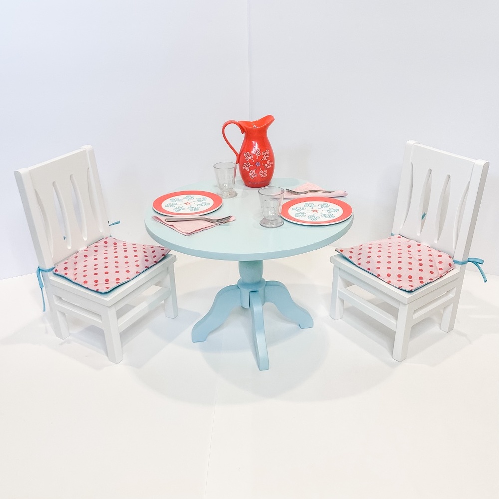 American Girl Table and Chairs Set | *PRISTINE CONDITION*